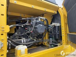 Komatsu PC360NLC-11