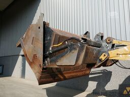 Caterpillar 938M