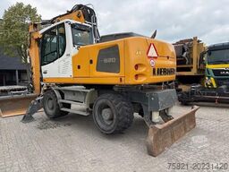 Liebherr A 920 Litronic Likufix SW 48 + Powertilt