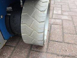 Genie GS1932 Electric, Working Height 7.8 m, 227kg Capac