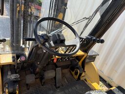 CATERPILLAR DP45 Diesel / Seitenschieber + Zinkenverstellung