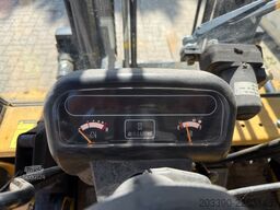 CATERPILLAR DP45 Diesel / Seitenschieber + Zinkenverstellung