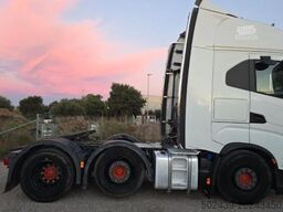 Iveco S-WAY 570