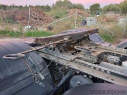 Iveco S-WAY 570