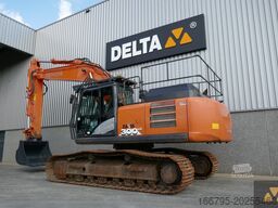 Hitachi ZX300LC-6
