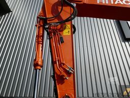 Hitachi ZX300LC-6