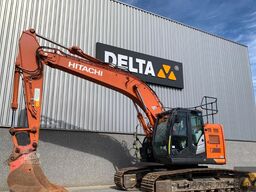 Hitachi ZX225USLC-6