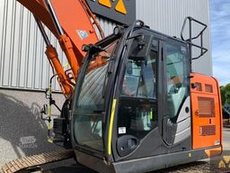 Hitachi ZX225USLC-6