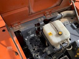 Hitachi ZX225USLC-6