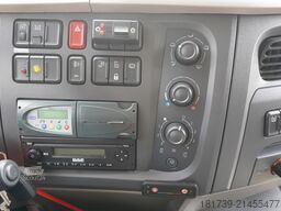 DAF LF 220 / Refrigerator 16 EPAL Multitemp