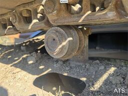 Hitachi ZX85US-5A Excavator with Tilt, Grading Bucket and