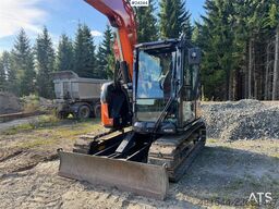 Hitachi ZX95US-7 Excavator w/ Rototilt w/ grab – 2 buckets