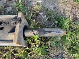 Hitachi ZX95US-7 Excavator w/ Rototilt w/ grab – 2 buckets