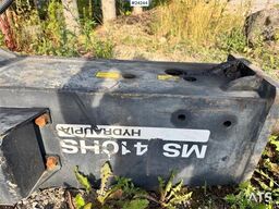 Hitachi ZX95US-7 Excavator w/ Rototilt w/ grab – 2 buckets