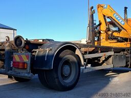 MAN LE280 containersysteem + kraan id 48