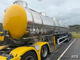  Vmtarm 3 akslet Tank Semi with 3 Compartments