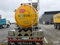  Vmtarm 3 akslet Tank Semi with 3 Compartments