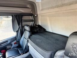 Scania P320 4x2 Box Truck with Refrigerated/Freezer Unit