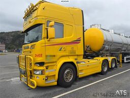 Scania R580 6X2 truck with hydraulics