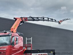 Volvo FH 540 8x2/6 / PALFINGER 65 t/m CRANE + JIB
