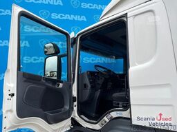 Scania P 280 DB4x2MNA TAILLIFT 2T BOX 750x249x230cm