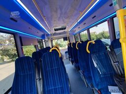 MERCEDES-BENZ Heckniederflur Sprinter 517 / 4 er Bestuhlung