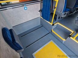 MERCEDES-BENZ Heckniederflur Sprinter 517 / 4 er Bestuhlung