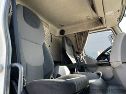 DAF LF 250 FA / 12 Ton / 802 dkm / 6 Cilinder / Cha...