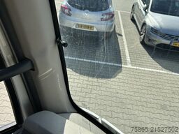 DAF LF 250 FA / 12 Ton / 802 dkm / 6 Cilinder / Cha...