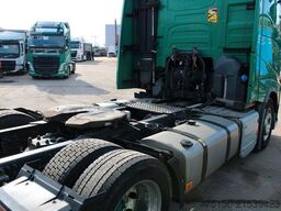 VOLVO FH 500 4x2 LL GlobeXL RETARDER 2 x Tank Nr.: 611