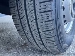 IVECO Daily 35S12 3,1m Koffer LBW BÄR Kamera 3-Sitz