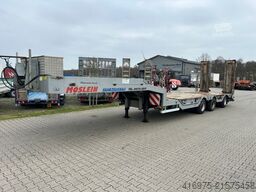MÖSLEIN STR 3 Schwebheim 3-Achs Satteltieflader Radmulde