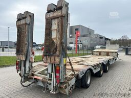 MÖSLEIN STR 3 Schwebheim 3-Achs Satteltieflader Radmulde