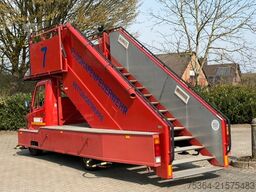 MERCEDES-BENZ 308D Dahms&Co Flughafenfeuerwehr Rettungstreppe