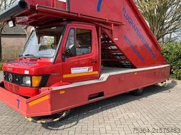 MERCEDES-BENZ 308D Dahms&Co Flughafenfeuerwehr Rettungstreppe