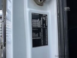 MERCEDES-BENZ Actros 3246 8x4 Meiller 3S