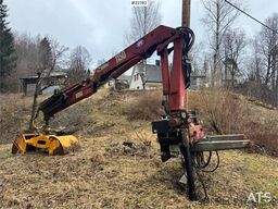 HMF Hermeler Maschinenbau 1150 crane with grab.