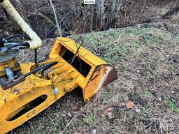 HMF Hermeler Maschinenbau 1150 crane with grab.