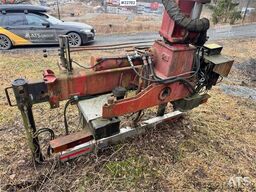 HMF Hermeler Maschinenbau 1150 crane with grab.