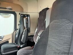 MERCEDES-BENZ 2540 L Actros 6x2  5-Sitzer Fahrschule