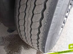 SCHMITZ CARGOBULL Hubdach Liftachse XL u. Getränkezertifikat MIETE