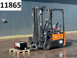 DOOSAN BR16R-7 Elektro Frontstapler mit Ladegerät