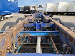  EURO 902K 40' chassis ausziehbar