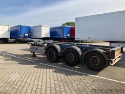  EURO 902K 40' chassis ausziehbar