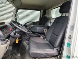 Multitel MJ201 Nissan Cabstar 35.12 NT400