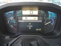 Renault C380 Comfort 6x4 / Atlas 172.3E crane