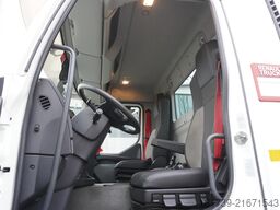 Renault C280 DTI 8 / FASSI crane 5.6T / 560 mth