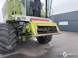 Claas MEGA 208