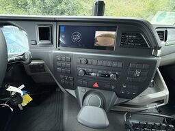 MAN TGS 26.520 MAN TGS 26.520 LL 6x2 Hiab 228-6 Kran