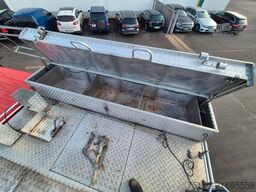 Mercedes-Benz Vario 814D LF 8/6 Löschfahrzeug 9 Sitze 600Liter